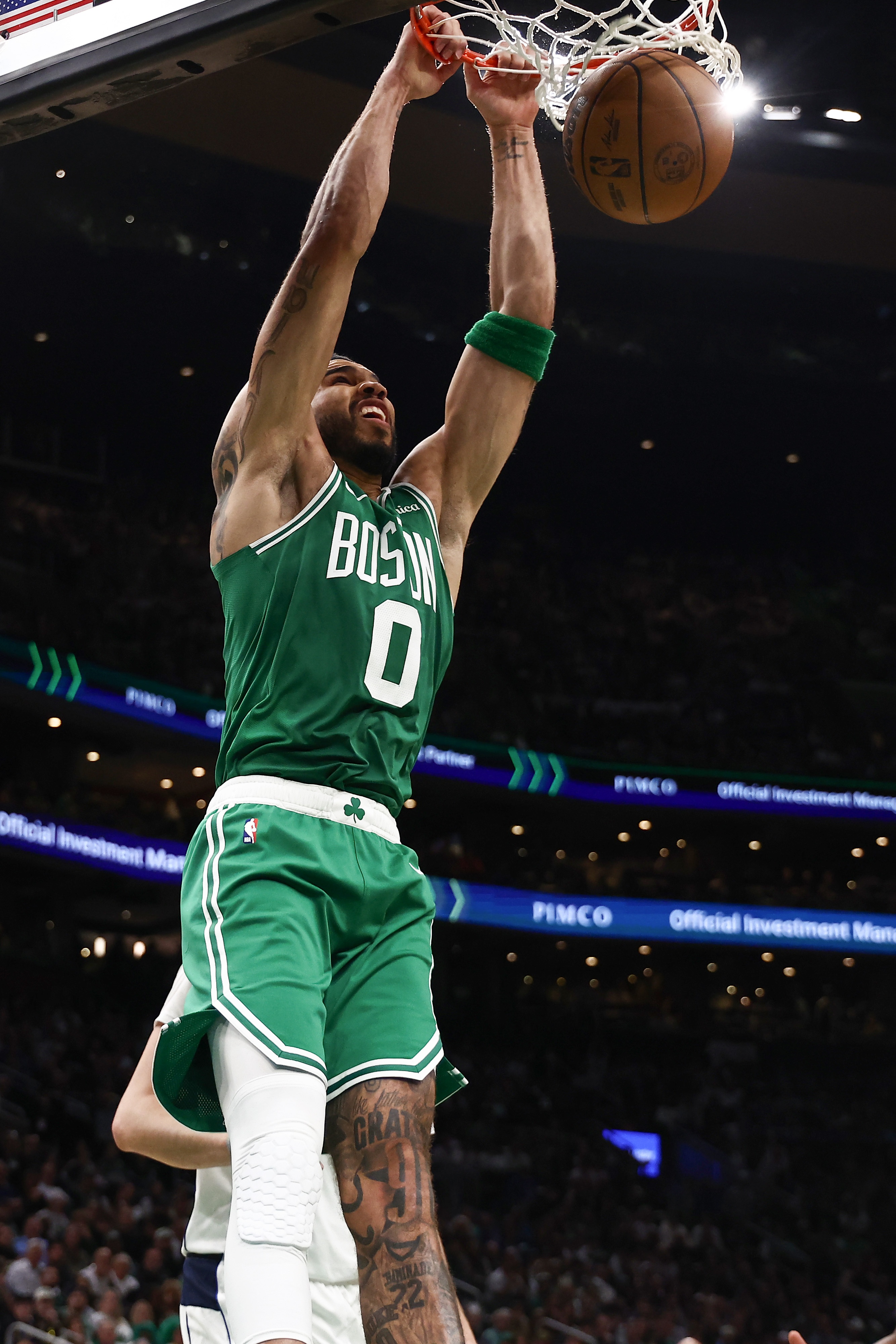 世界杯手机直播-塔图姆：从去年5月到今没人比我做过更多的提踵训练 现在隔天就练