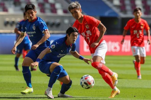 世界杯手机直播-津媒：亚冠调整后球员面临高温和魔鬼赛程 易受伤